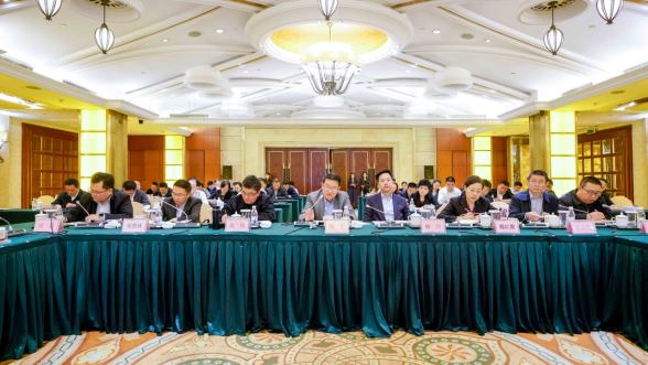 奋力冲刺2019年 起劲备战2020年 皇家国际集团召开2019年三季度运营剖析暨事情推进聚会 - 皇家国际