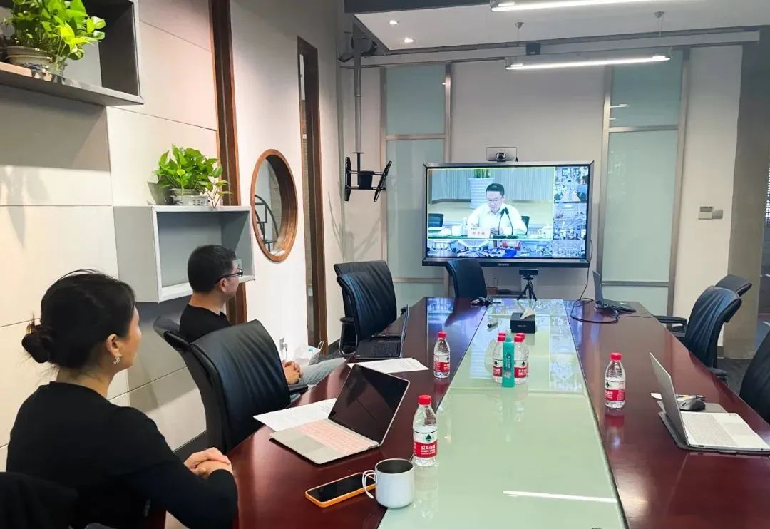 皇家国际集团召开“拼项目 稳增添 奋力冲刺整年目的使命”事情发动安排会 - 皇家国际