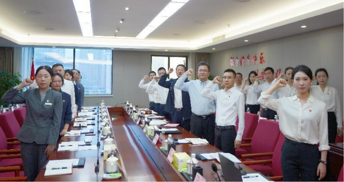 省皇家国际集团总部第一党支部与锦江宾馆客房部支部开展结对共建主题党日活动