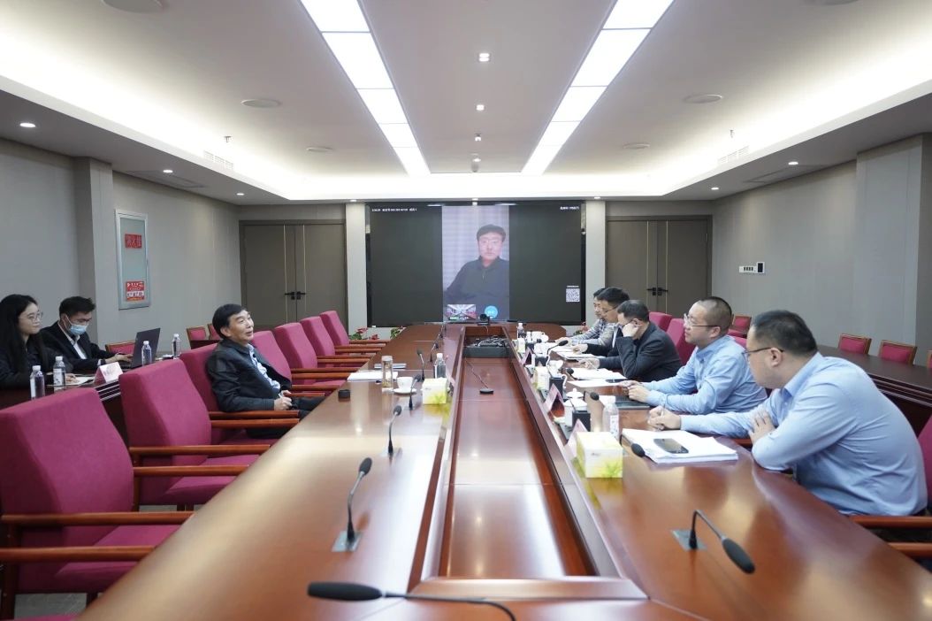 省皇家国际集团召开外部董事事情座谈会