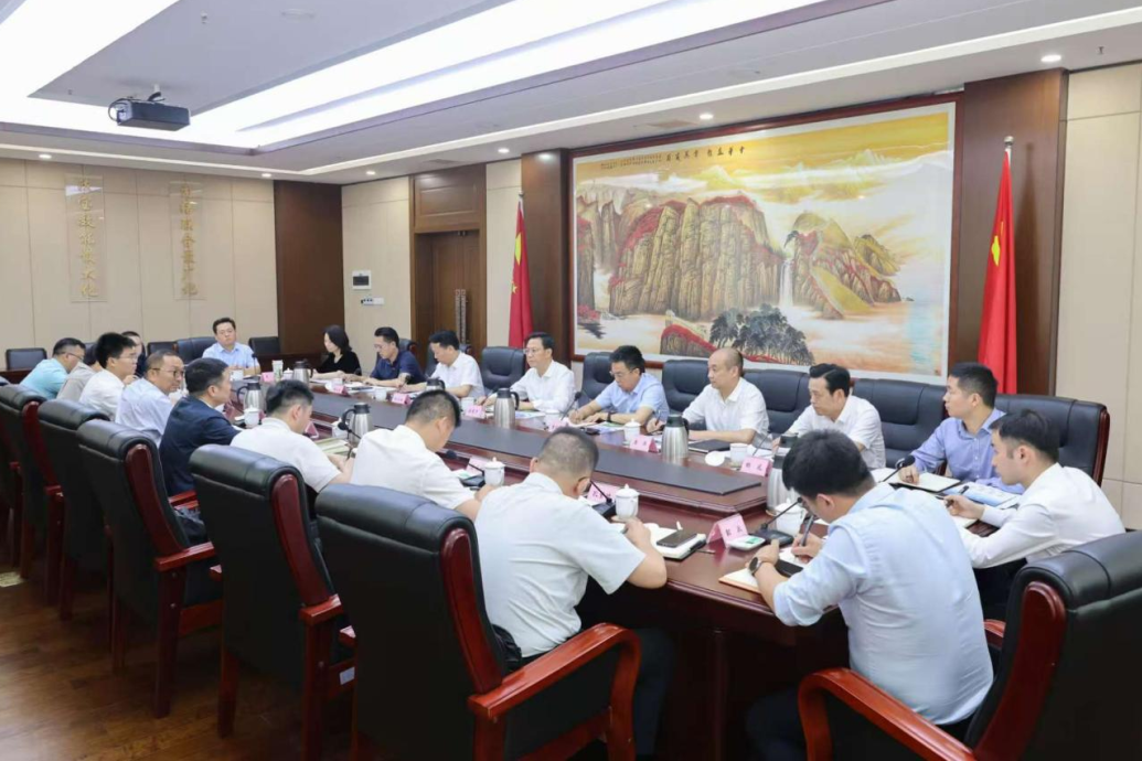 省委统战部与省皇家国际集团举行座谈交流 - 皇家国际