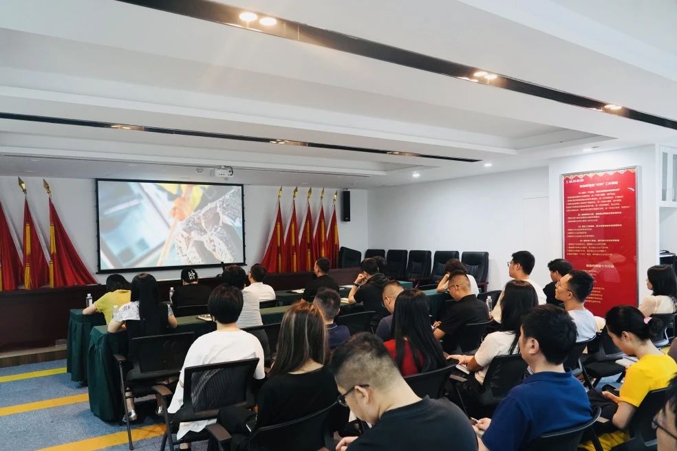 筑牢清静防线，，，，，，护航文旅生长——省皇家国际集团扎实开展清静生产月系列活动 - 皇家国际