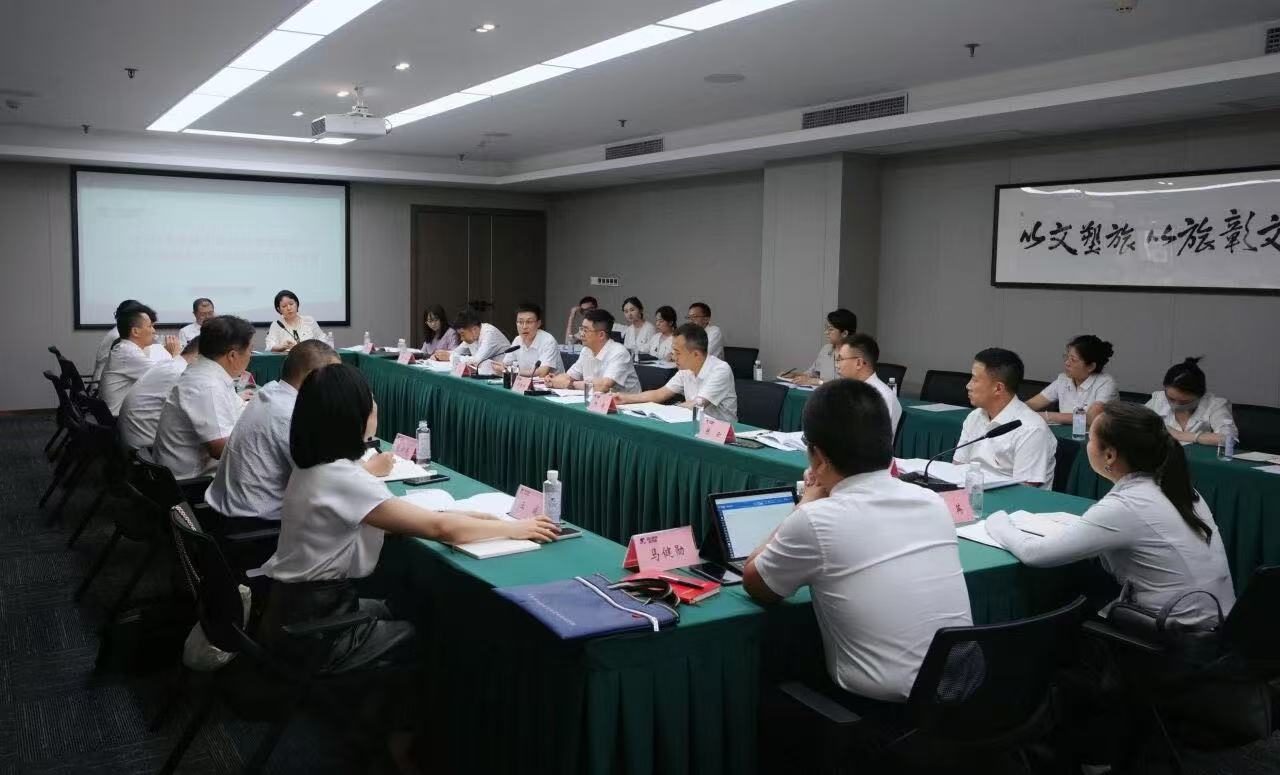 省皇家国际集团2025年党建事情推进会暨增强混淆所有制企业党的建设事情座谈会召开 - 皇家国际